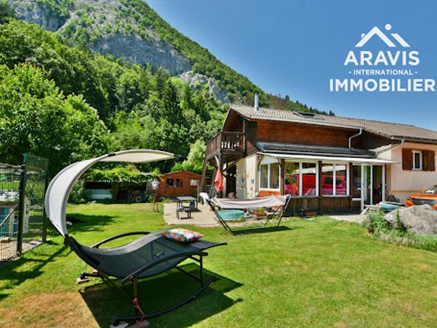 Vente Maison 4 pièces 108.5 m2 Chatillon sur cluses