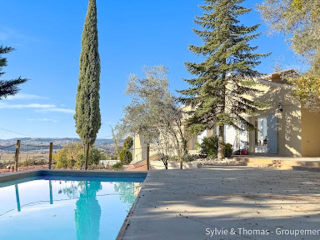 Vente Maison 4 pièces 108.6 m2 Séguret