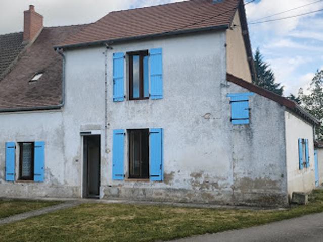 Vente Maison 4 pièces 109 m2 Montmarault