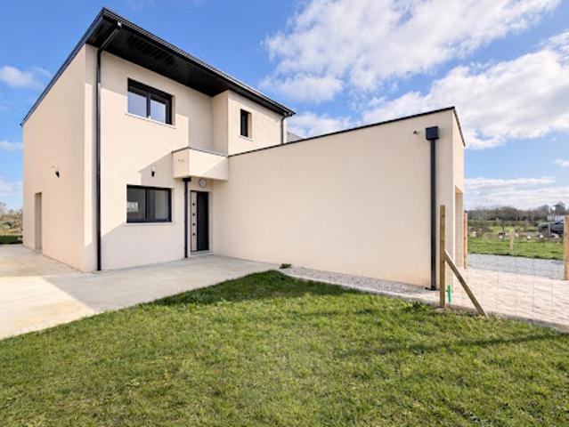 Vente Maison 4 pièces 109 m2 Benouville
