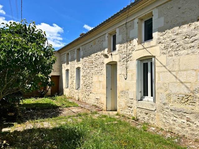 Vente Maison 4 pièces 109 m2 Jonzac