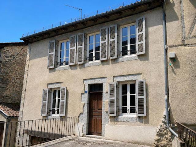 Vente Maison 4 pièces 109 m2 Laroquebrou