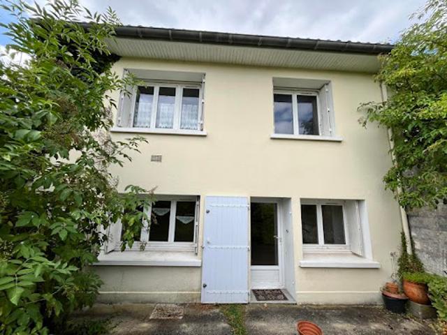 Vente Maison 4 pièces 109 m2 Soyaux
