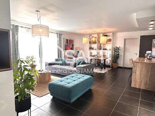 Vente Maison 4 pièces 100 m2 Montbartier