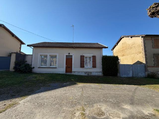 Vente Maison 4 pièces 100 m2 Laheycourt