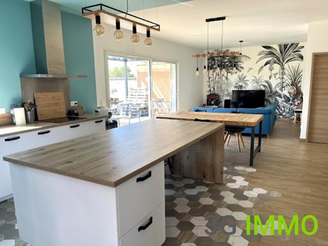 Vente Maison 4 pièces 100 m2 Lespignan
