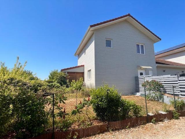 Vente Maison 4 pièces 100 m2 Saint benoit