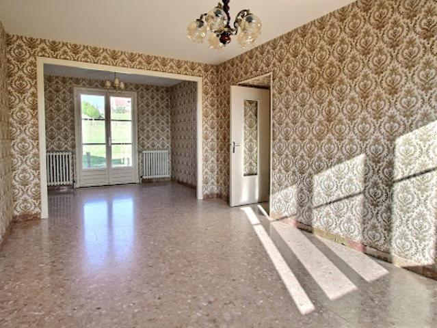 Vente Maison 4 pièces 100 m2 Saint Clément sur Guye