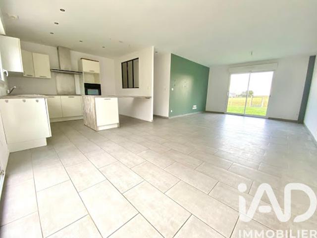 Vente Maison 4 pièces 100 m2 Saint Quentin