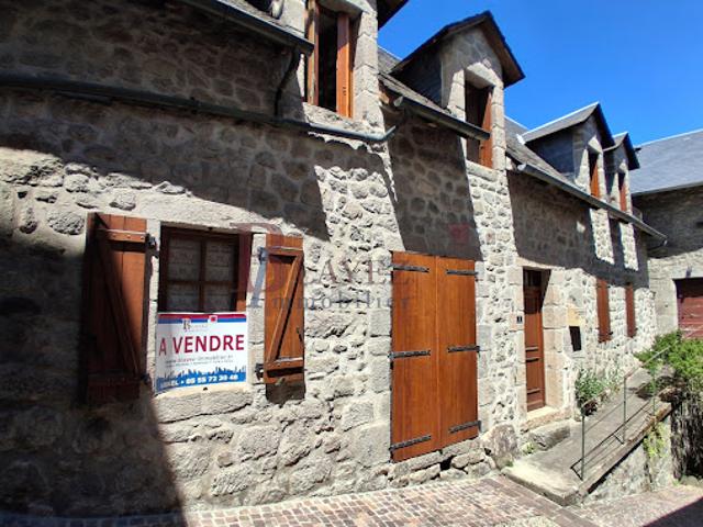 Vente Maison 4 pièces 100 m2 Ussel