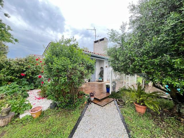 Vente Maison 4 pièces 100 m2 Villenave d'Ornon