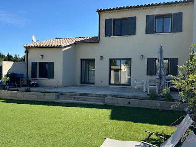 Vente Maison 4 pièces 101 m2 Mas Blanc des Alpilles