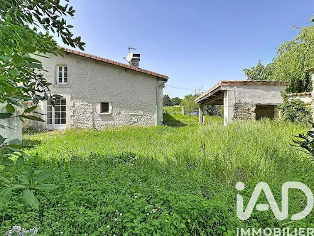 Vente Maison 4 pièces 101 m2 Condéon