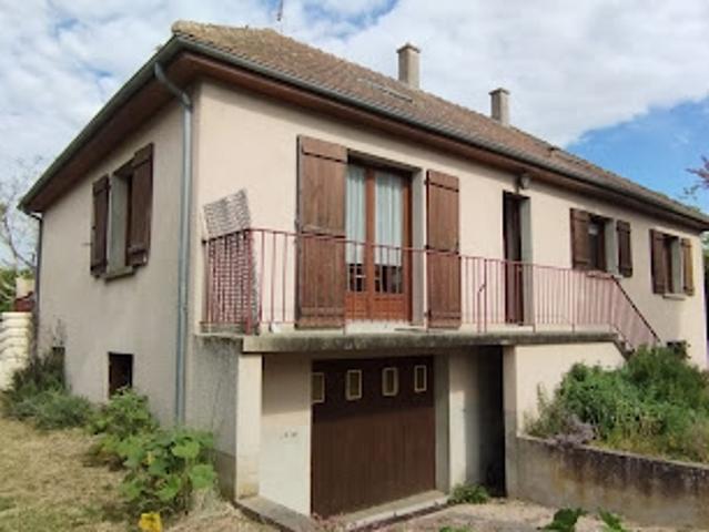 Vente Maison 4 pièces 101 m2 Yzeures sur Creuse