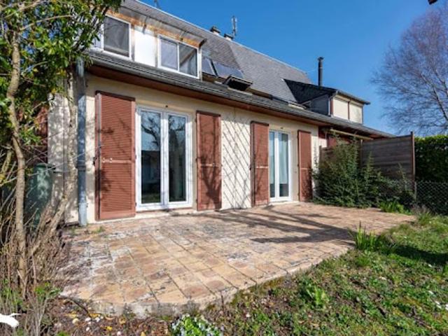 Vente Maison 4 pièces 102 m2 Bourges