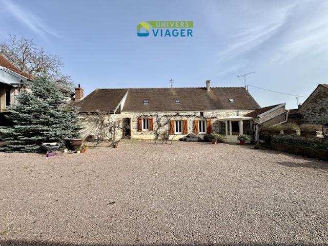Vente Maison 4 pièces 102 m2 Corrombles