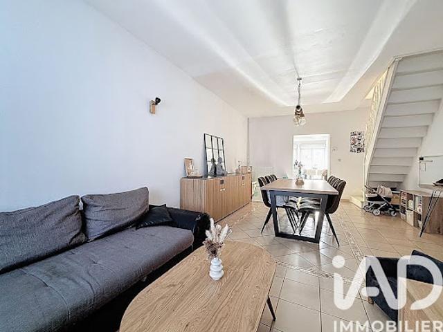 Vente Maison 4 pièces 103 m2 Neuville en Ferrain