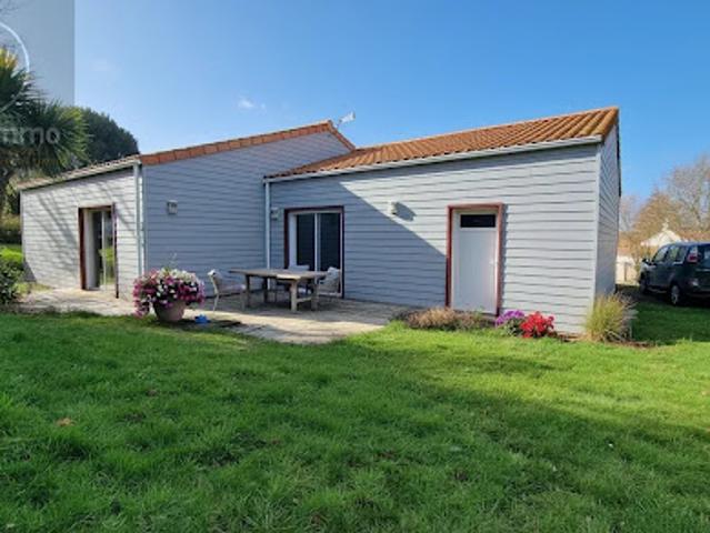 Vente Maison 4 pièces 103 m2 Saint Etienne de Mer Morte
