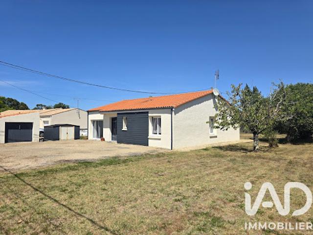 Vente Maison 4 pièces 103 m2 Saint Just Luzac