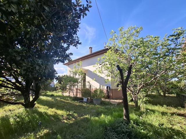 Vente Maison 4 pièces 103 m2 Venissieux