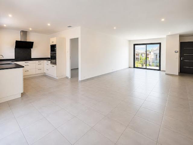 Vente Maison 4 pièces 114 m2 Bruguières