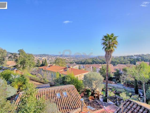 Vente Maison 4 pièces 114 m2 Hyeres