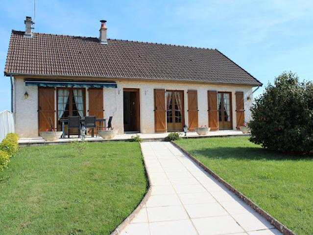 Vente Maison 4 pièces 114.77 m2 Toury Lurcy