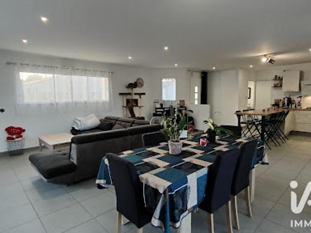 Vente Maison 4 pièces 115 m2 La Chapelle Hermier