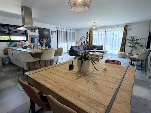 Vente Maison 4 pièces 115 m2 Passa