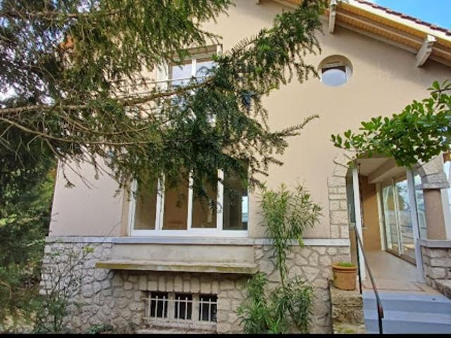 Vente Maison 4 pièces 115 m2 Saint Pierre lès Nemours