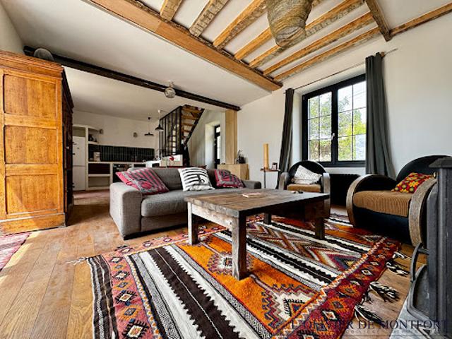 Vente Maison 4 pièces 116.75 m2 Montfort l'Amaury