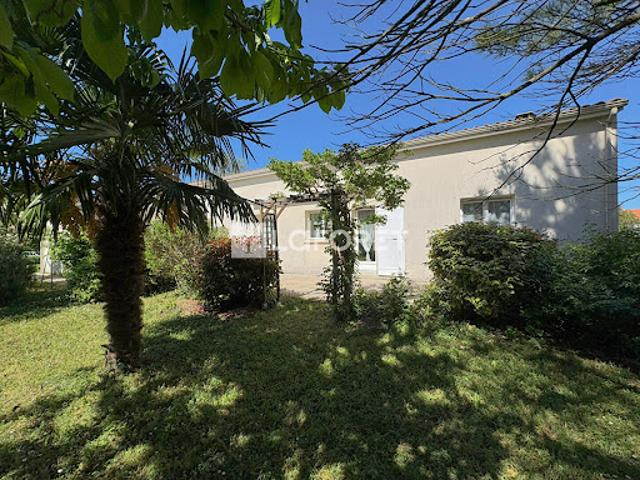 Vente Maison 4 pièces 117 m2 Saintes