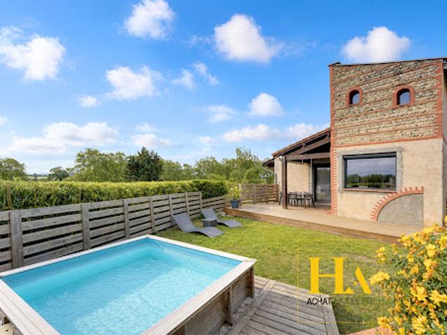 Vente Maison 4 pièces 118.12 m2 Ayguesvives