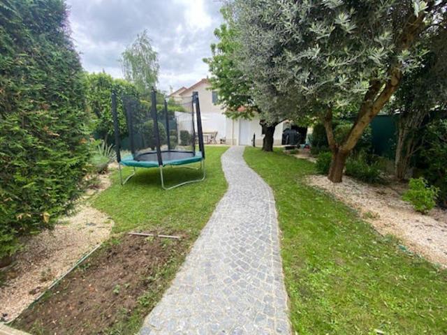 Vente Maison 4 pièces 119 m2 Orly