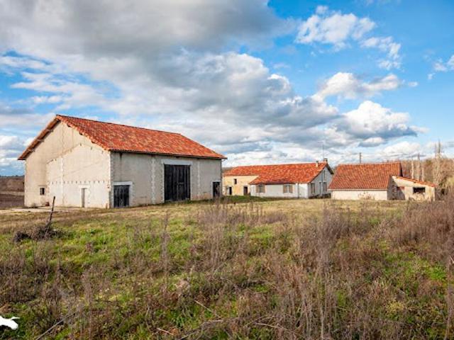 Vente Maison 4 pièces 119 m2 Saint Vincent Jalmoutiers