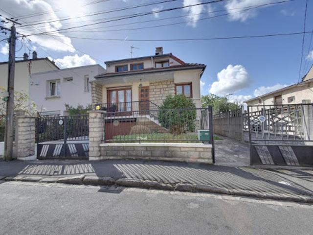 Vente Maison 4 pièces 119.95 m2 Le Blanc Mesnil