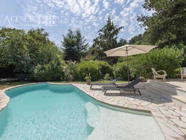 Vente Maison 4 pièces 119.9 m2 Saint Marc Jaumegarde