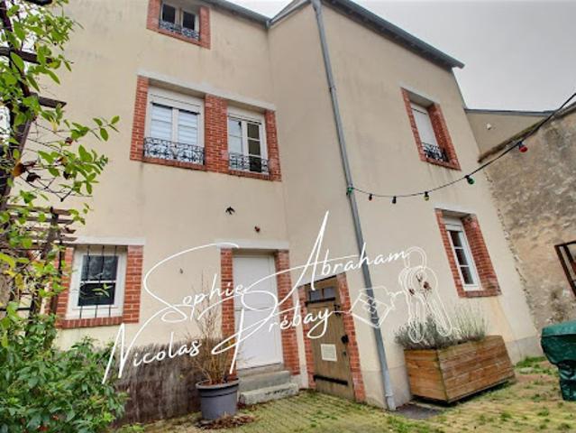 Vente Maison 4 pièces 110 m2 Angerville