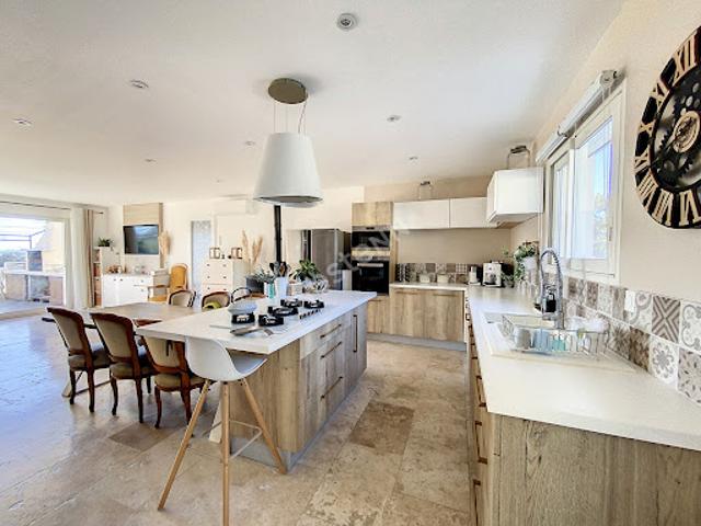 Vente Maison 4 pièces 110 m2 Cucuron