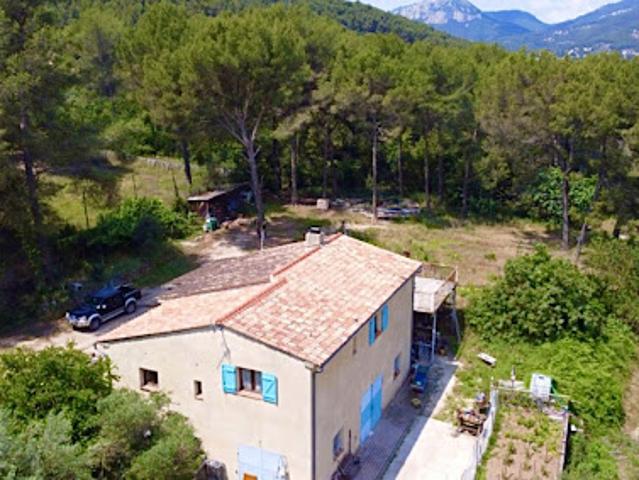 Vente Maison 4 pièces 110 m2 Le Revest les Eaux