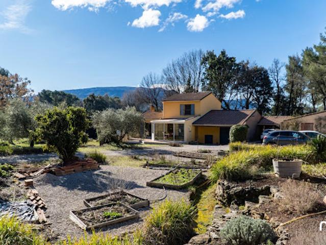 Vente Maison 4 pièces 110 m2 Pourrières