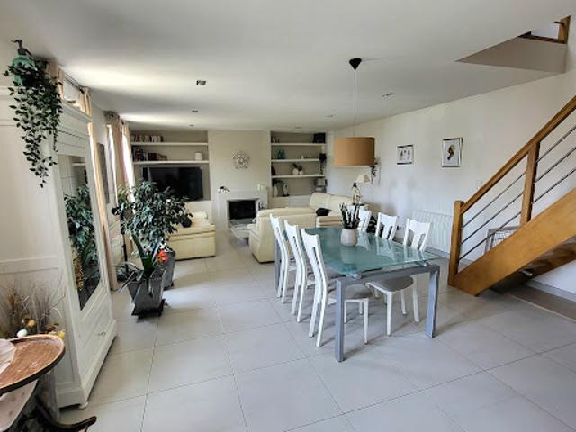 Vente Maison 4 pièces 110 m2 Saint Nicolas d'Aliermont