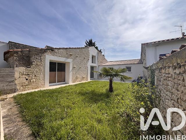 Vente Maison 4 pièces 110 m2 Saint Christophe