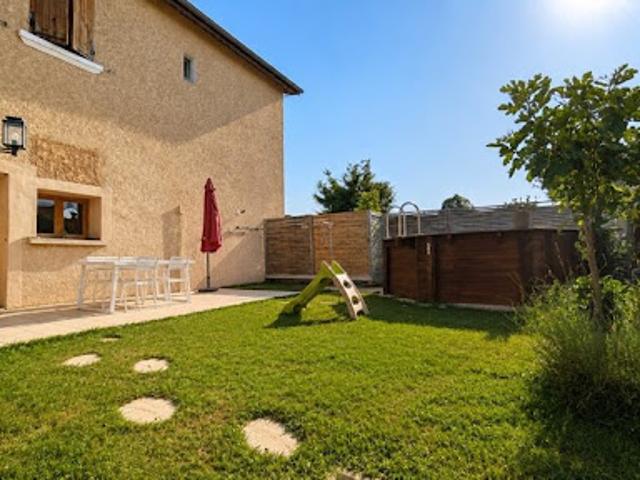 Vente Maison 4 pièces 110 m2 Saint Etienne de Saint Geoirs