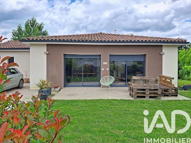 Vente Maison 5 pièces 115 m2 Saint Etienne de Tulmont