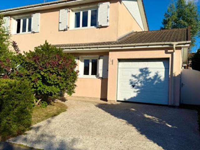 Vente Maison 4 pièces 110 m2 Saint Germain lès Corbeil