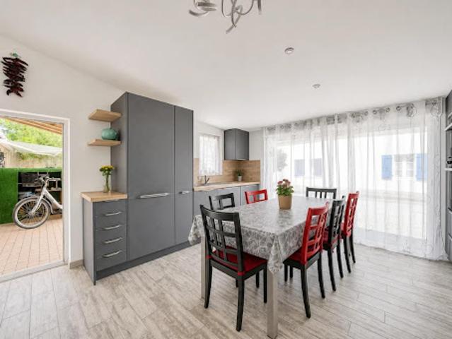 Vente Maison 4 pièces 110 m2 Saint laurent de la pree