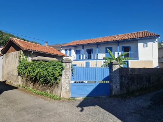 Vente Maison 4 pièces 110 m2 Saint Laurent de Neste