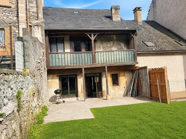 Vente Maison 4 pièces 110 m2 Sarrancolin