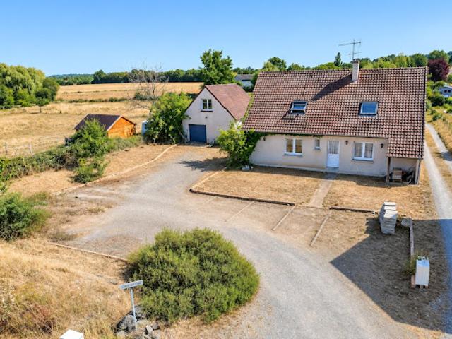 Vente Maison 4 pièces 110 m2 Savigné l'Evêque